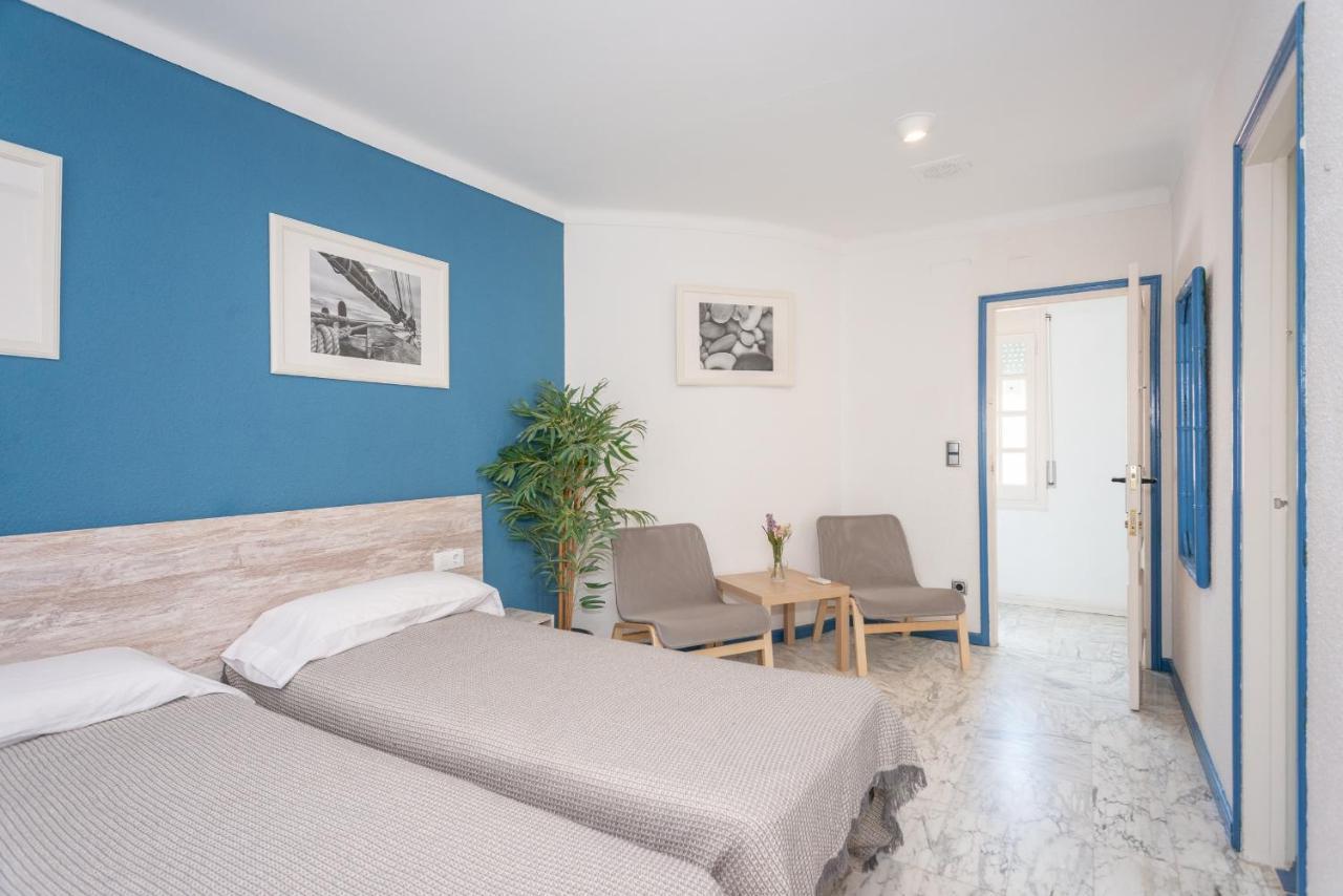 Villa Requesens On Canal Empuriabrava Exterior foto